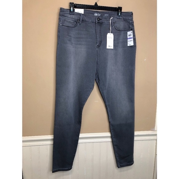 Style & Co Gray High Rise Ankle Pants Size 18 NWT - Picture 1 of 8